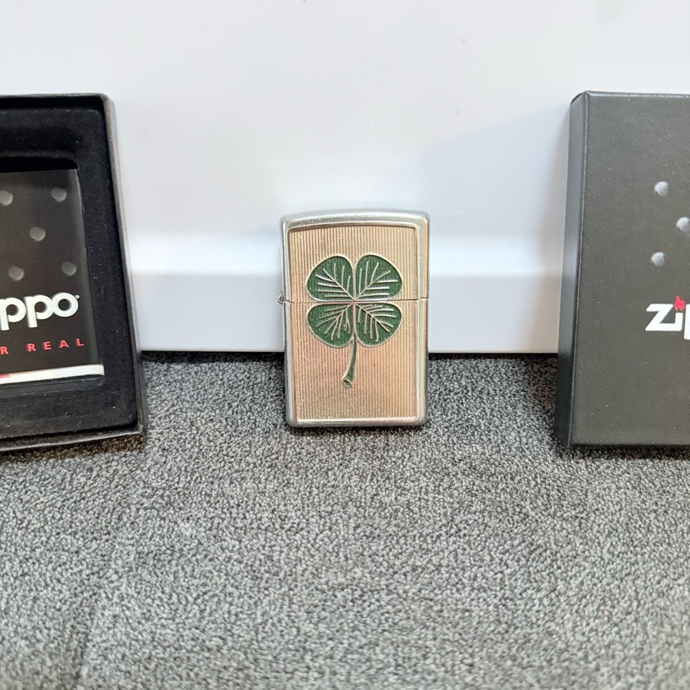 Zippo Lighter Lucky Clover Silver 20364 - Picture 3 of 8